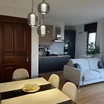 Eos - A Due Passi Da Piazza Pisanelli E Ospedale Panico Tricase