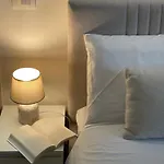 Eos - A Due Passi Da Piazza Pisanelli E Ospedale Panico Apartman *