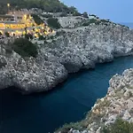 Eos - A Due Passi Da Piazza Pisanelli E Ospedale Panico *