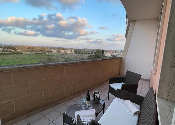 Eos - A Due Passi Da Piazza Pisanelli E Ospedale Panico Apartmán *