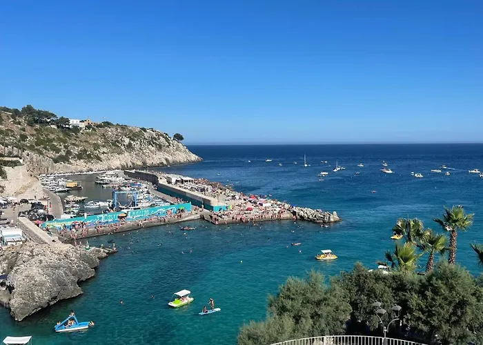 Eos - A Due Passi Da Piazza Pisanelli E Ospedale Panico *